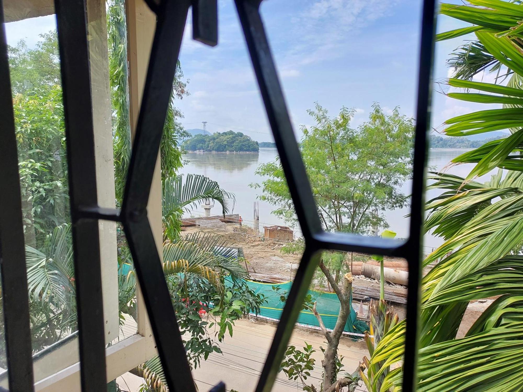 غاواهاتي Riverview Guest House المظهر الخارجي الصورة