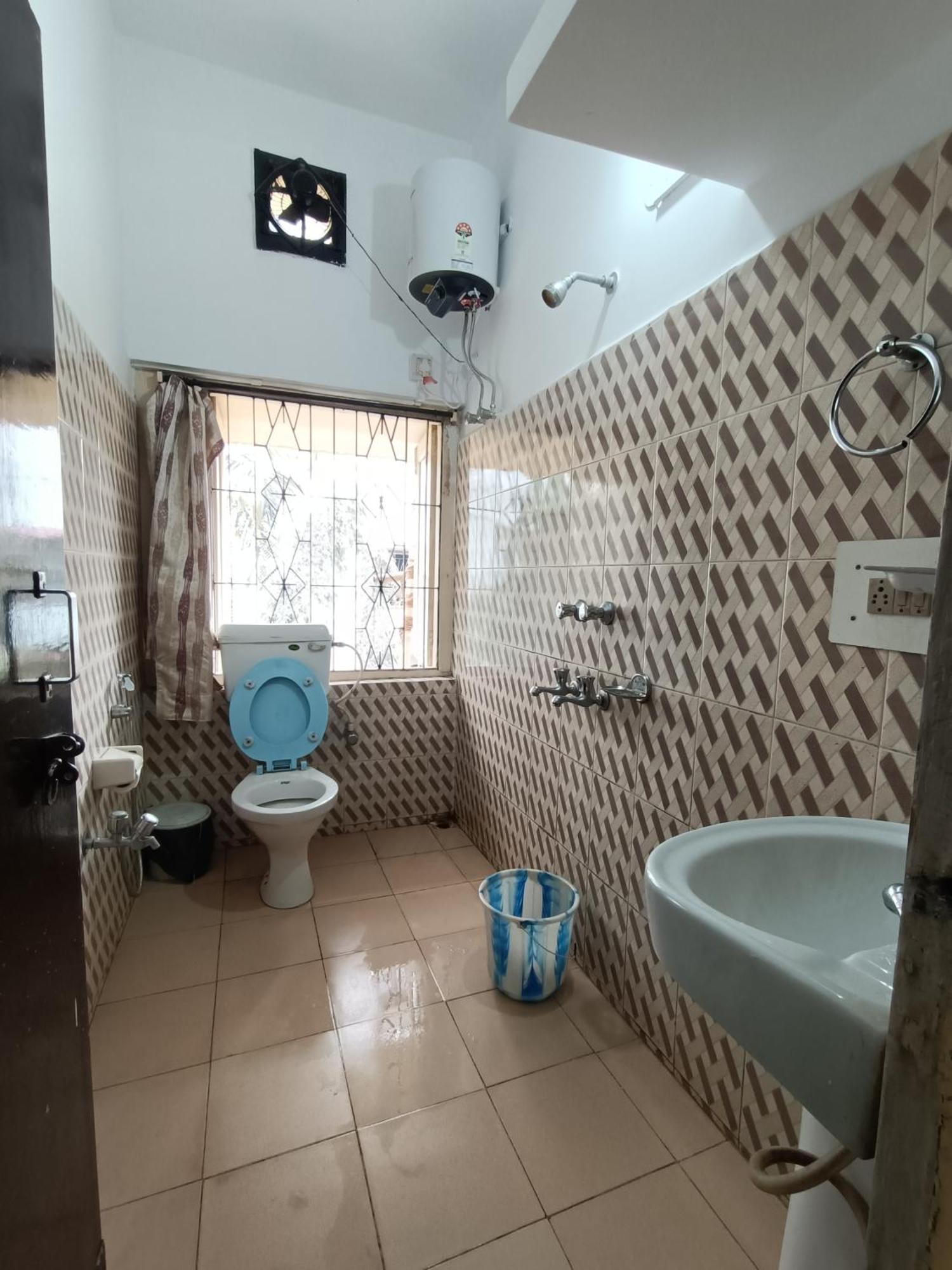 غاواهاتي Riverview Guest House المظهر الخارجي الصورة